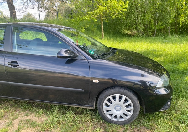 Seat Ibiza cena 10000 przebieg: 186040, rok produkcji 2006 z Myszków małe 232